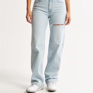 Abercrombie Curve Love High Rise 90s Jean
